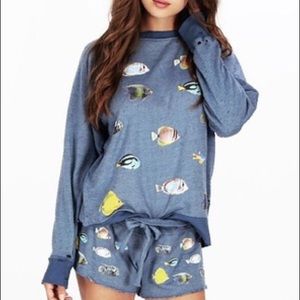 Wildfox Destroyed Fishes sweatshirt NWT sz S